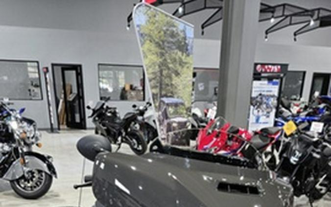 2024 Indian Chieftain Dark Horse W/Powerband Audio Pkg Grani