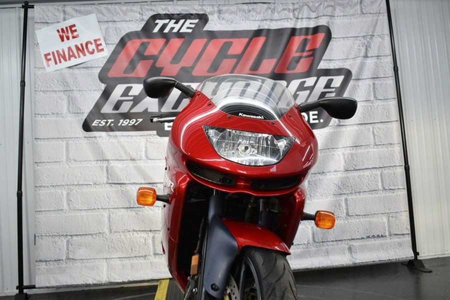 1998 Kawasaki ZX-9R Ninja *