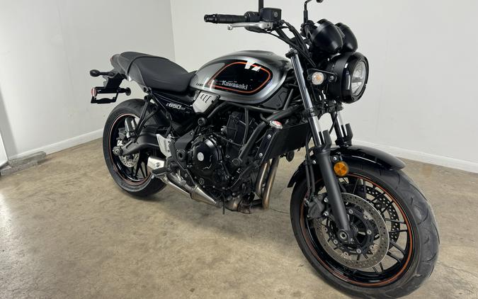 2022 Kawasaki Z650RS Metallic Moondust Gray/Ebony - A59978