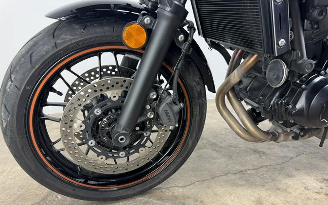 2022 Kawasaki Z650RS Metallic Moondust Gray/Ebony - A59978