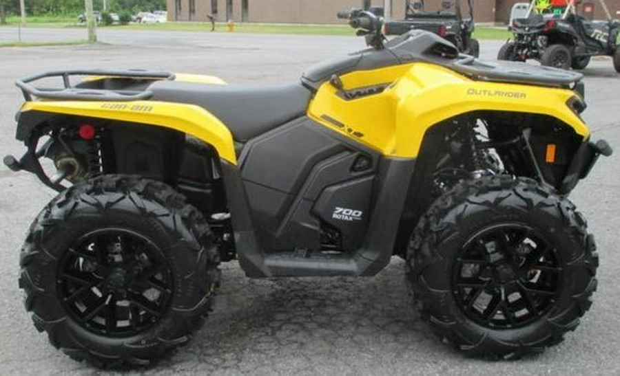 2024 Can-Am® OUT 700 XT