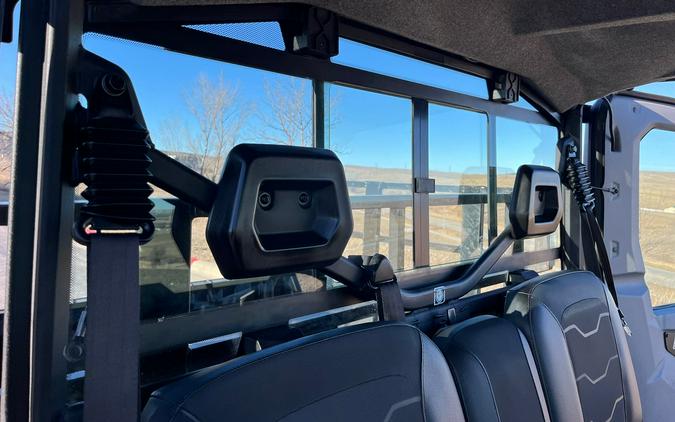 2019 Can-Am Defender XT CAB HD10