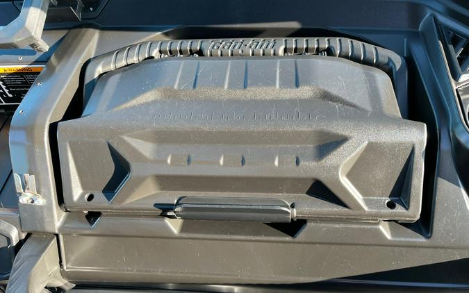 2019 Can-Am Defender XT CAB HD10