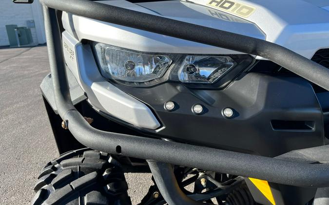 2019 Can-Am Defender XT CAB HD10