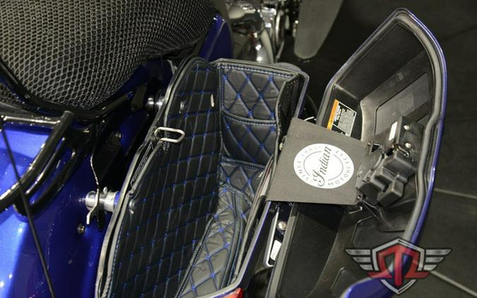 2023 Indian Challenger Limited Spirit Blue Metallic / Black M