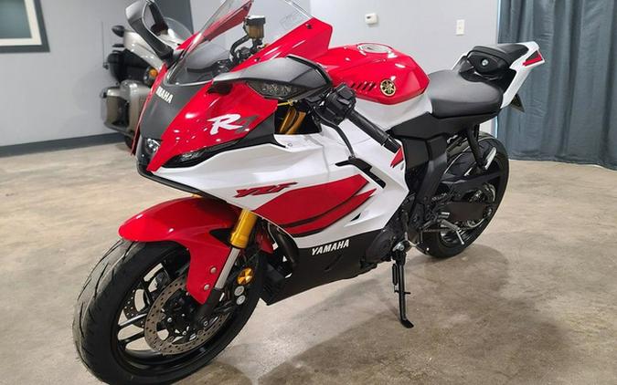 2026 Yamaha YZF R7 70Th Anniversary Edition