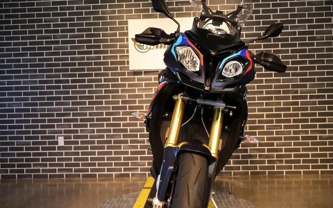 2018 BMW M 1000 XR