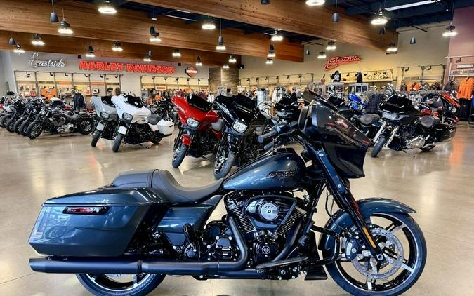 FLHX 2025 Street Glide™