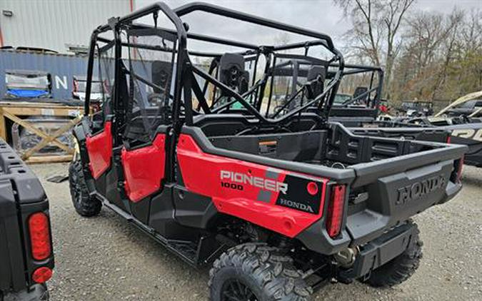 2024 Honda Pioneer 1000-6 Deluxe Crew