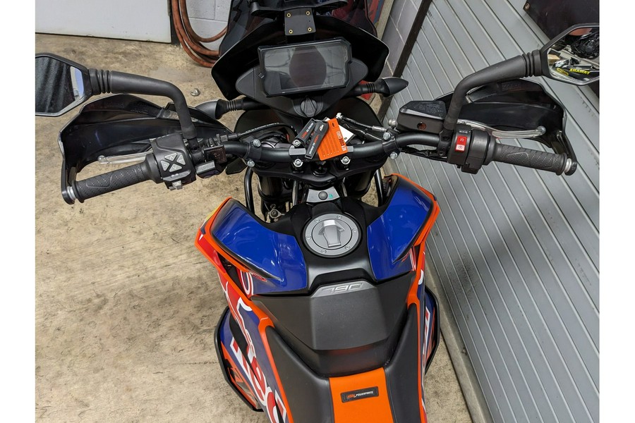 2019 KTM 790 Adventure