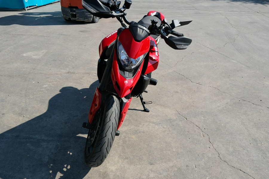2021 DUCATI HYPERMOTARD 950