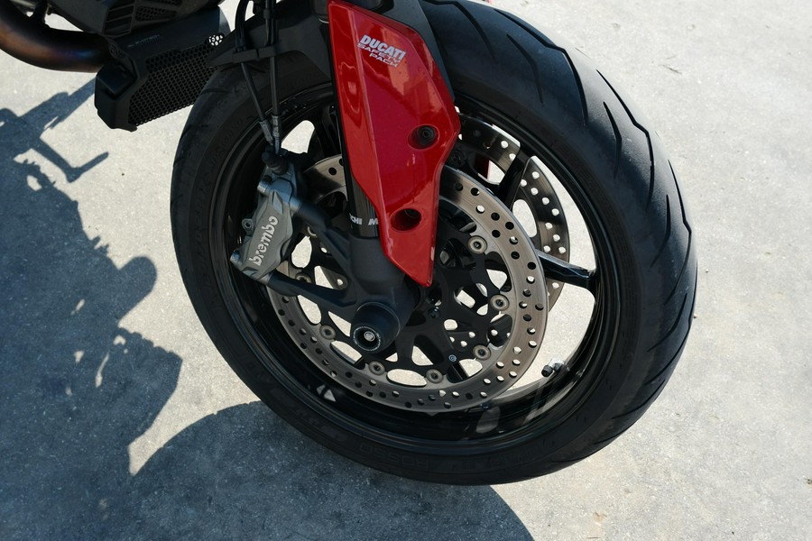 2021 DUCATI HYPERMOTARD 950