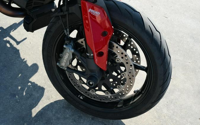 2021 DUCATI HYPERMOTARD 950