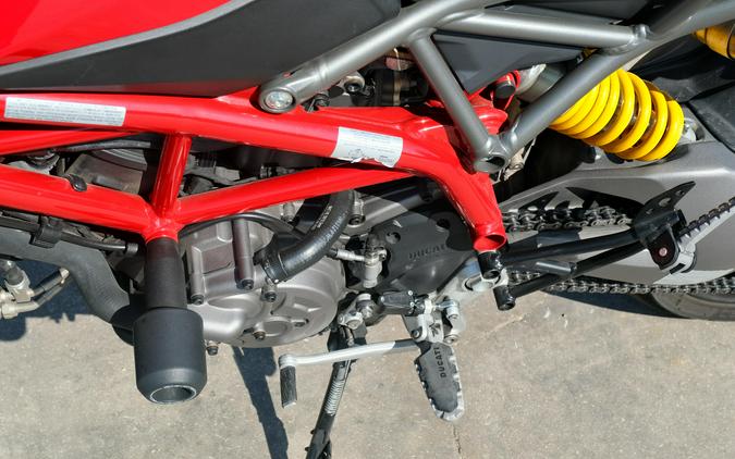 2021 DUCATI HYPERMOTARD 950