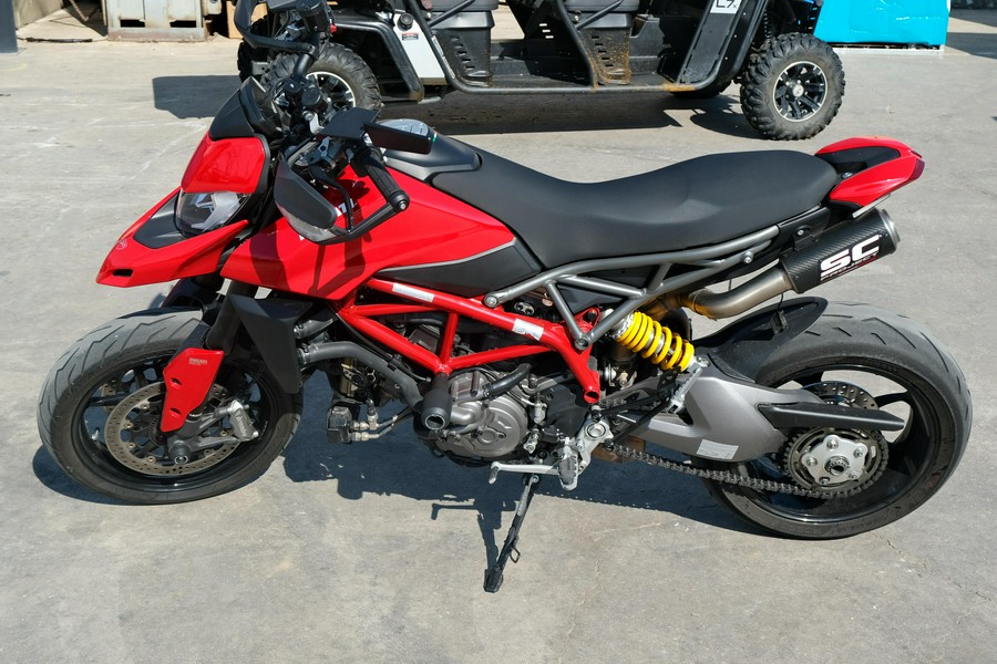 2021 DUCATI HYPERMOTARD 950