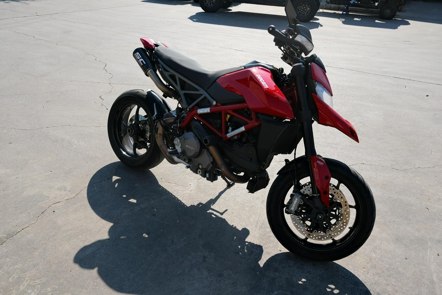 2021 DUCATI HYPERMOTARD 950