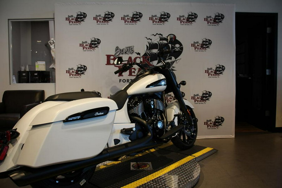 2026 Indian Motorcycle® SPRINGFIELD GHOST WHITE METALLIC