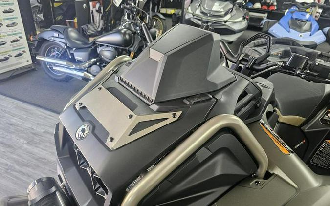 2026 Can-Am® Outlander X mr 1000R Loft Green Satin