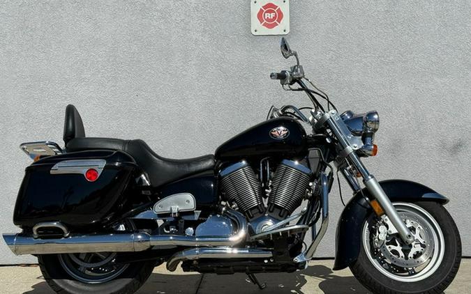 2004 Victory Motorcycles Touring Cruiser