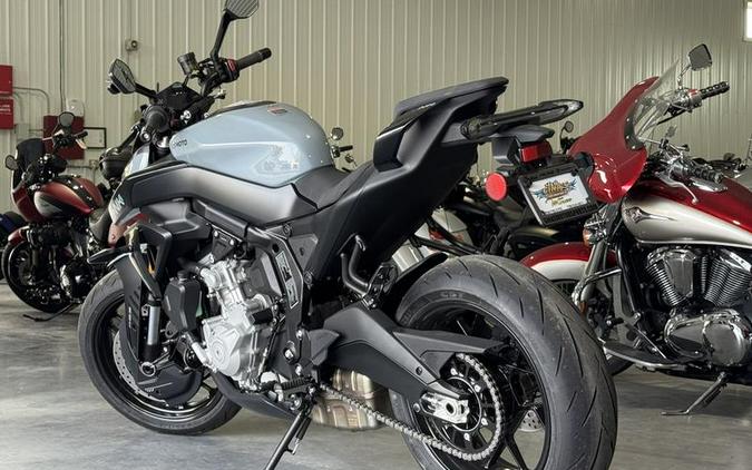 2026 CFMOTO 675NK