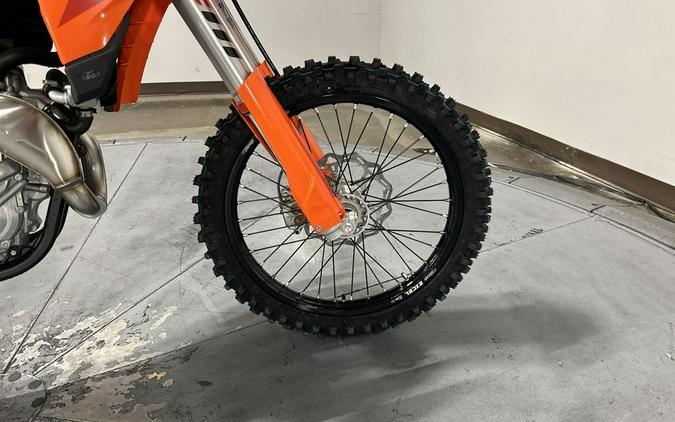 2025 KTM SX 450 F