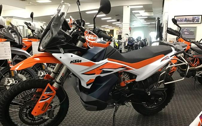 2023 KTM 890 Adv R