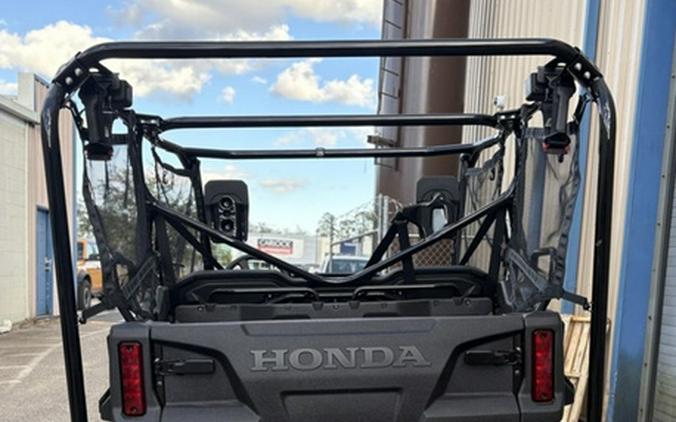 2025 Honda Pioneer 1000-5 Deluxe