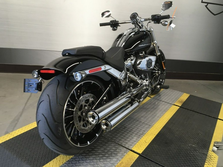 2026 Harley-Davidson® FXBR - Breakout®