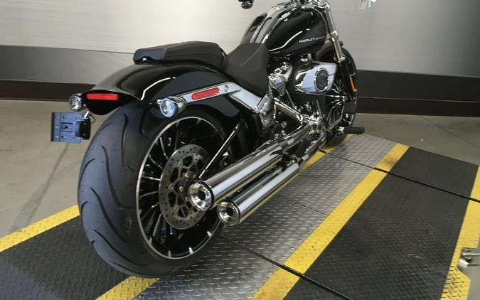 2026 Harley-Davidson® FXBR - Breakout®