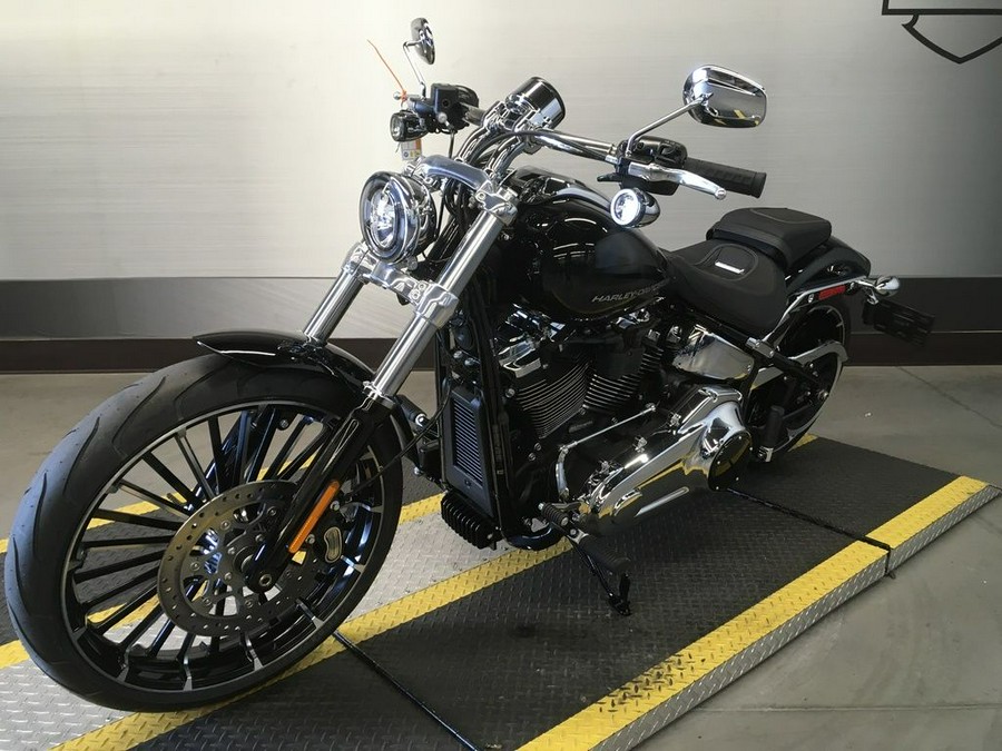 2026 Harley-Davidson® FXBR - Breakout®