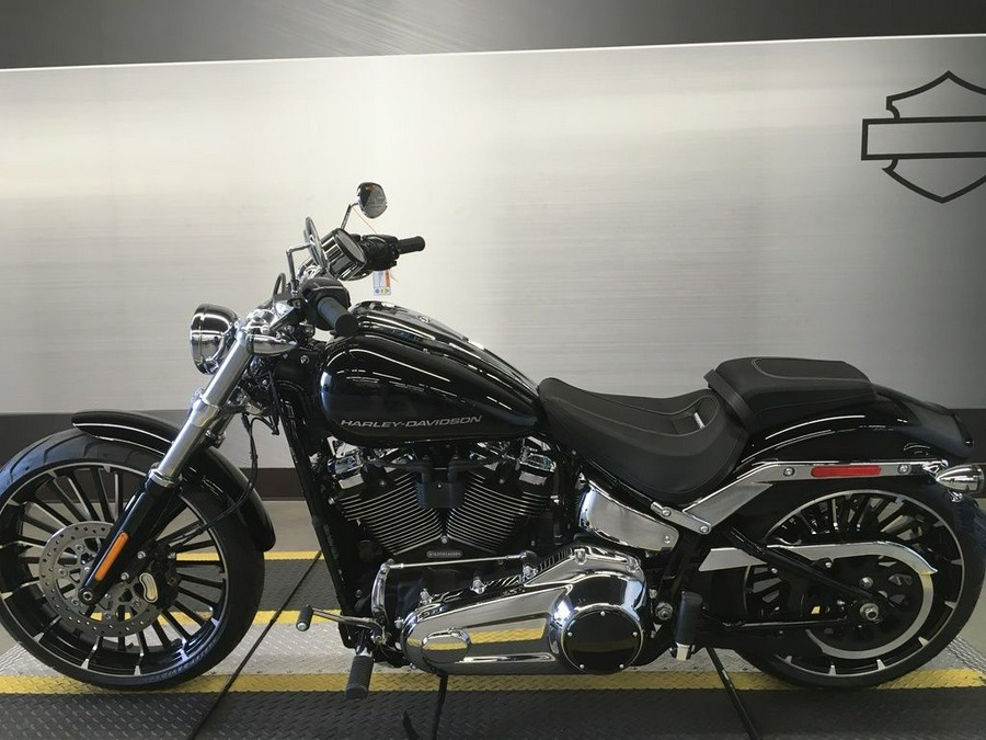2026 Harley-Davidson® FXBR - Breakout®