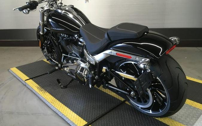 2026 Harley-Davidson® FXBR - Breakout®