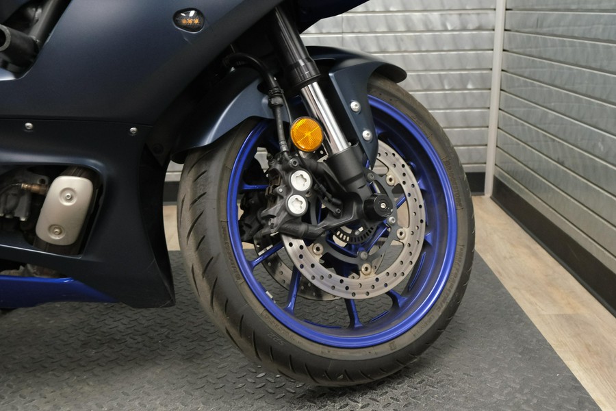 2022 YAMAHA YZF-R7