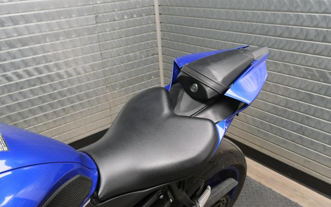 2022 YAMAHA YZF-R7