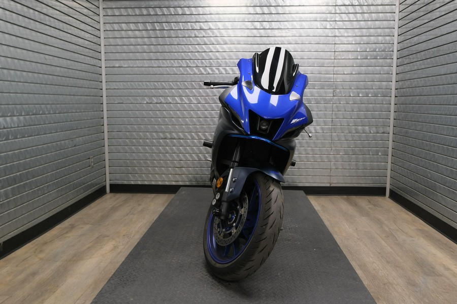 2022 YAMAHA YZF-R7