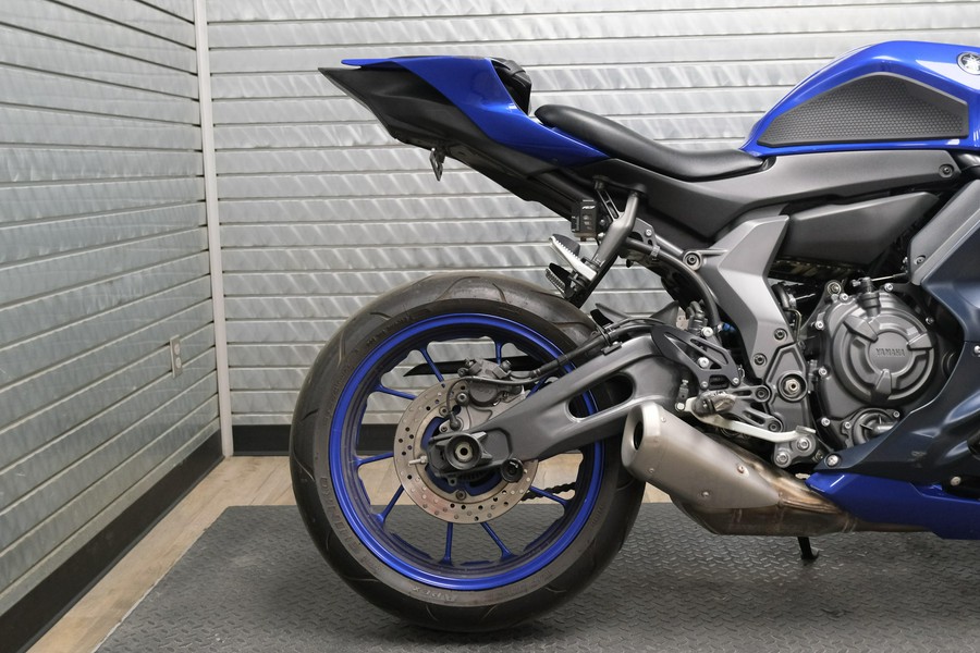 2022 YAMAHA YZF-R7