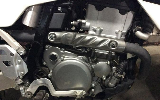 2022 Suzuki DR-Z 400SM Base