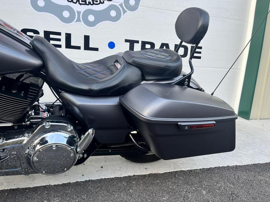 2015 Harley-Davidson® Street Glide