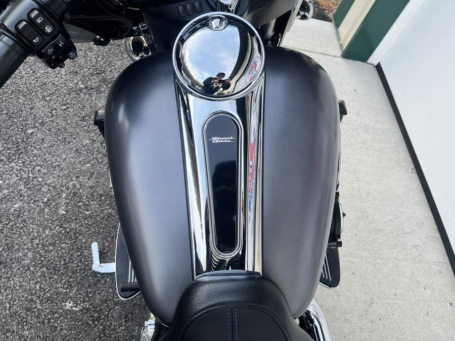 2015 Harley-Davidson® Street Glide