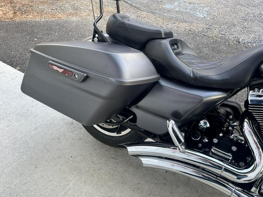 2015 Harley-Davidson® Street Glide