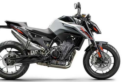 2023 KTM 790 Duke