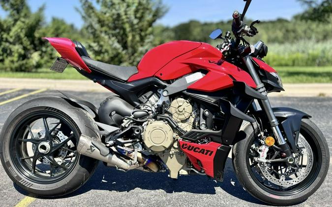 2023 Ducati Streetfighter V4 S