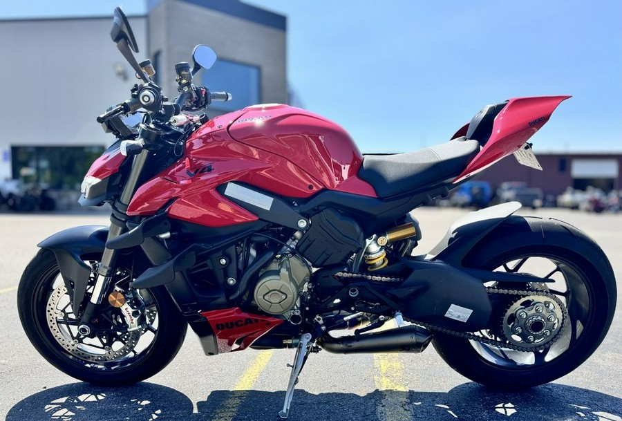 2023 Ducati Streetfighter V4 S