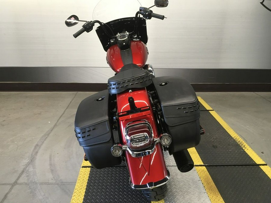 2026 Harley-Davidson® FLHC - Heritage Classic