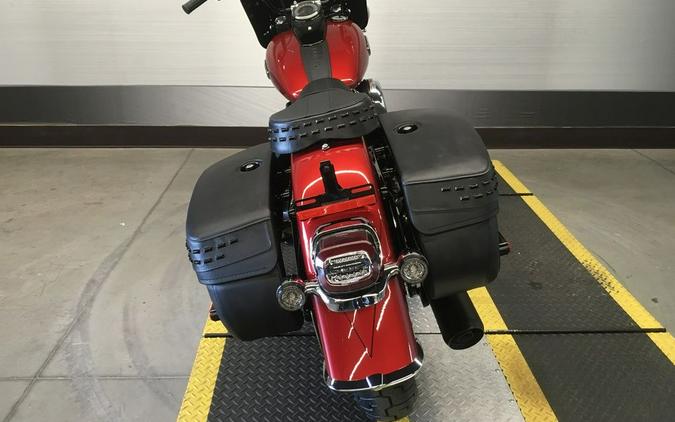 2026 Harley-Davidson® FLHC - Heritage Classic