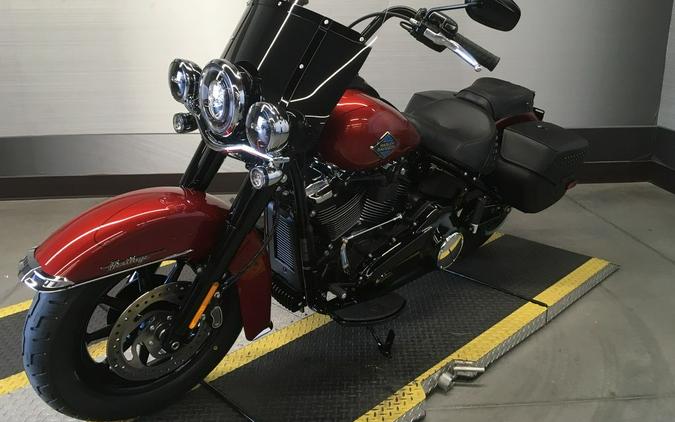 2026 Harley-Davidson® FLHC - Heritage Classic