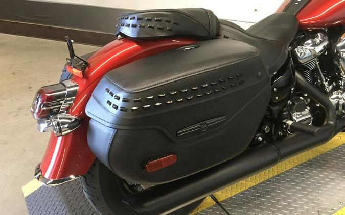 2026 Harley-Davidson® FLHC - Heritage Classic