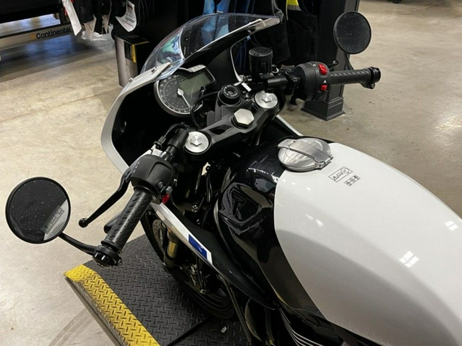 2026 Triumph Thruxton 400