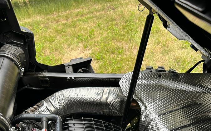2026 Can-Am Defender Limited HD11