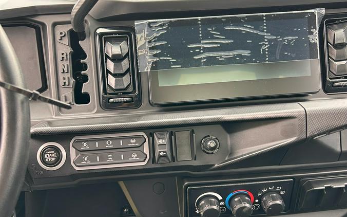 2026 Can-Am Defender Limited HD11